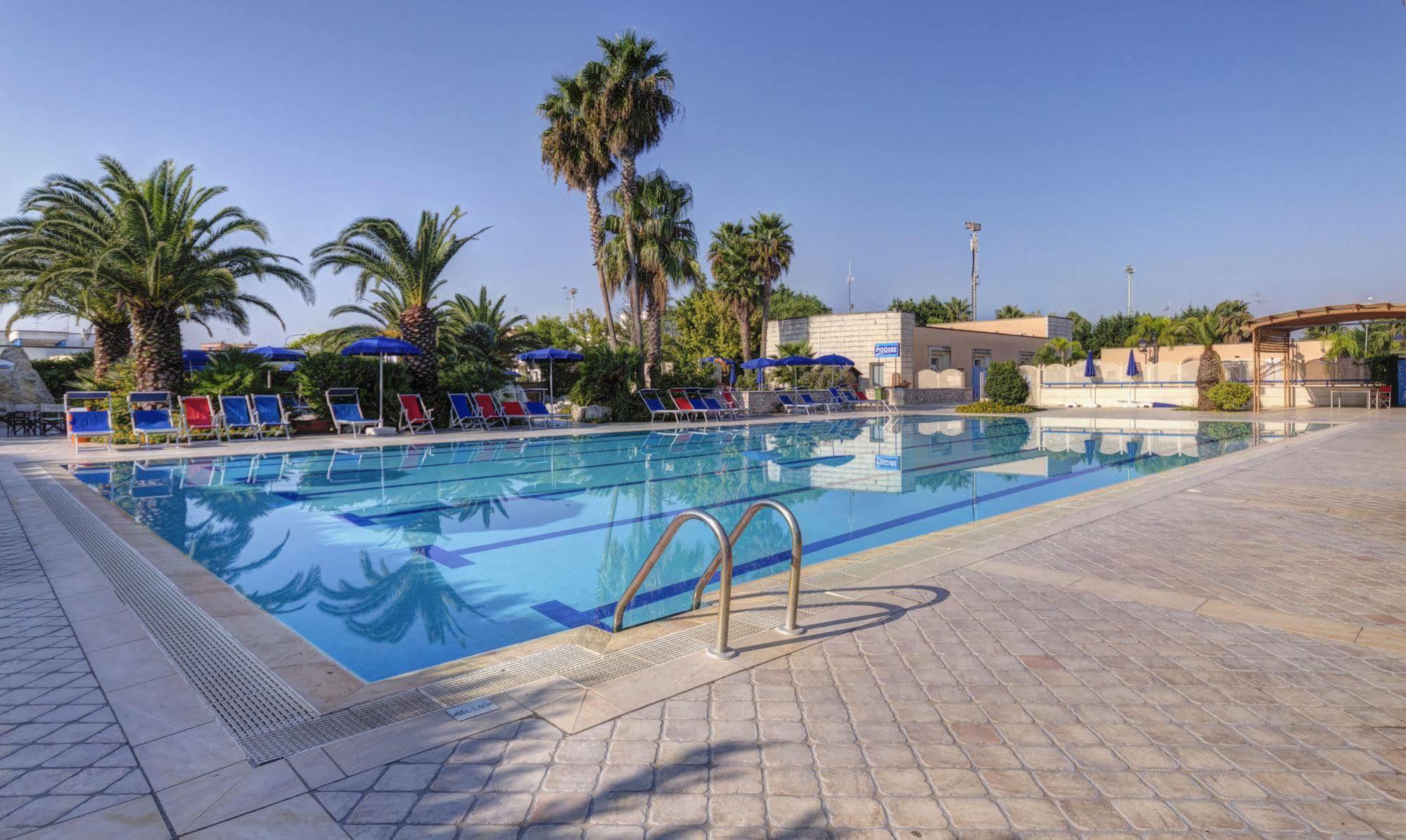 الشقق الفندقية Merineفي  I Giardini Di Atena المظهر الخارجي الصورة